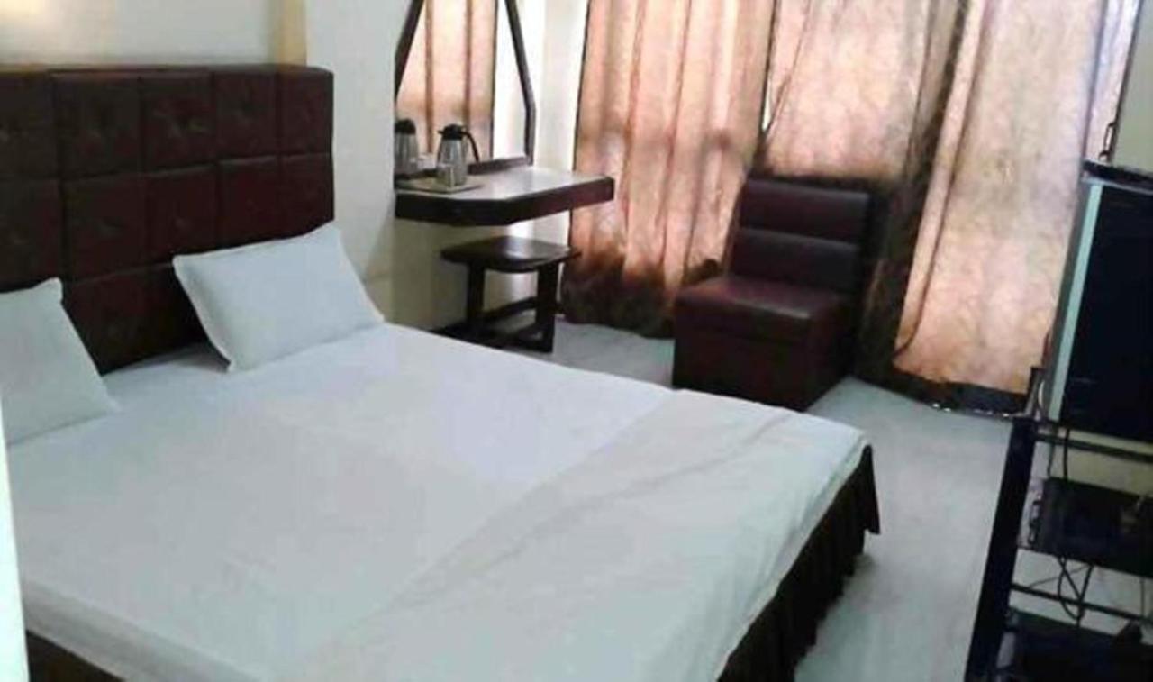 Hotel Shivalik Gold,Bhopal Bagian luar foto