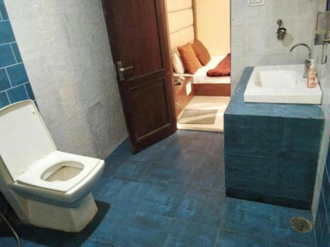 Hotel Shivalik Gold,Bhopal Bagian luar foto