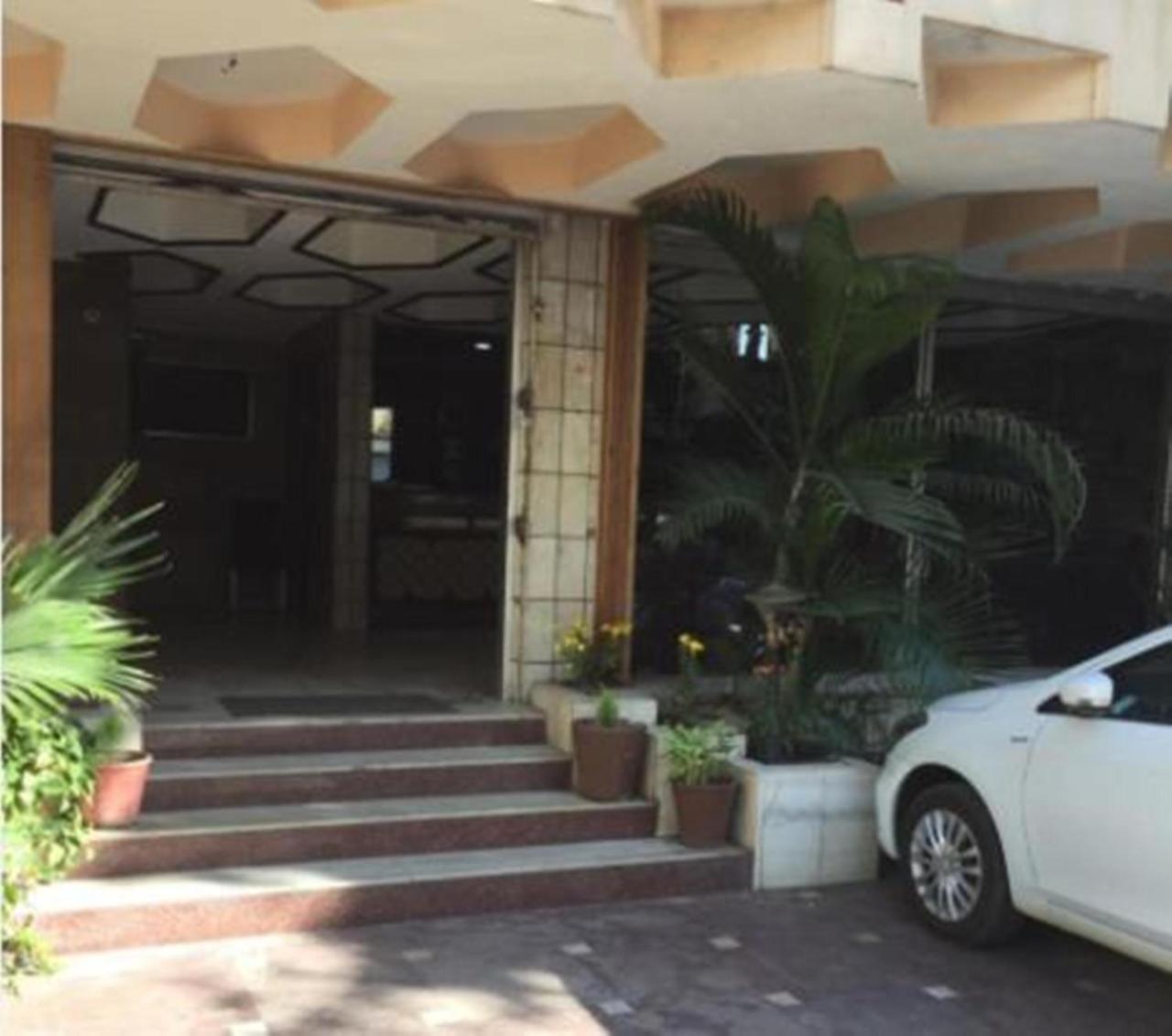 Hotel Shivalik Gold,Bhopal Bagian luar foto